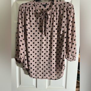 Torrid Size 2 Blouse Pink and Black